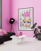 "Lucky Girl Syndrom" (2023) av Thea W. | Limited Edition Kunstplakat | People of Tomorrow