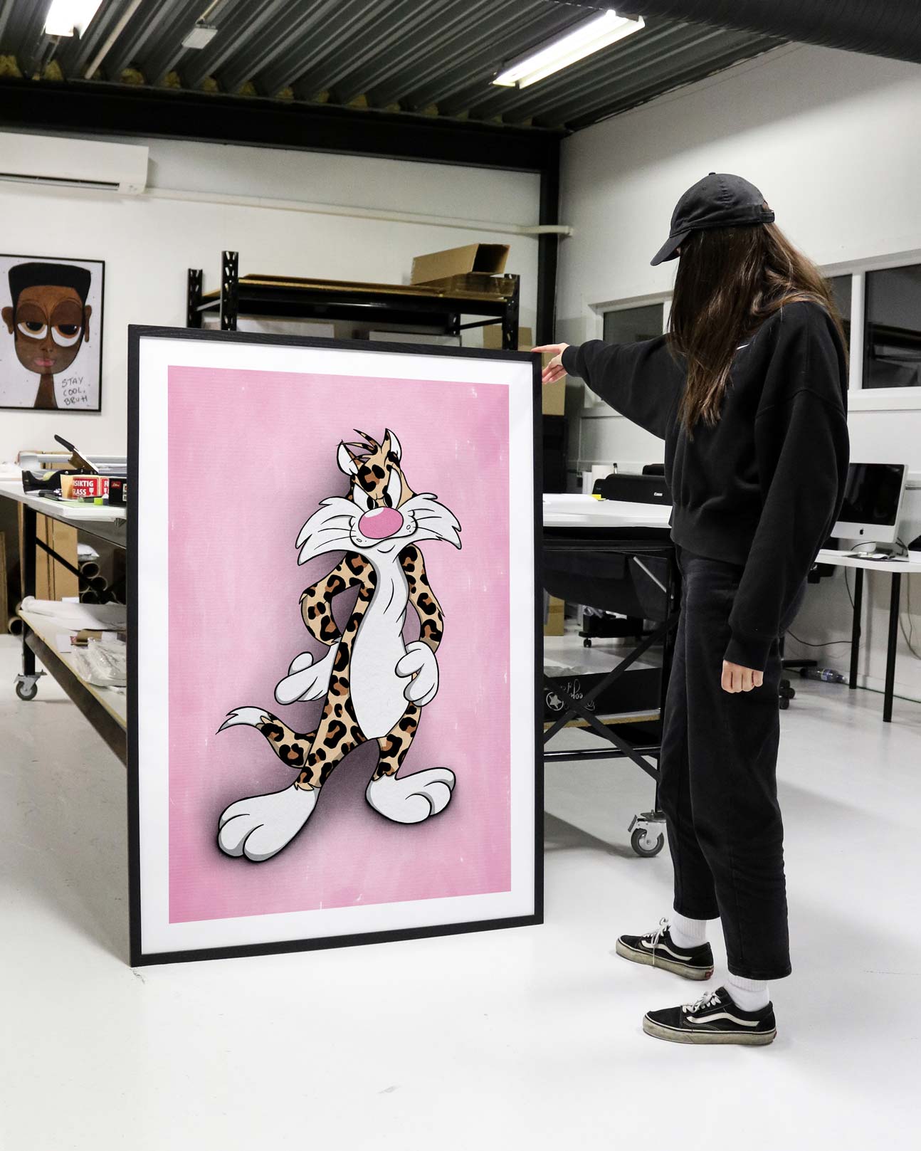 Looney Leo – Pink